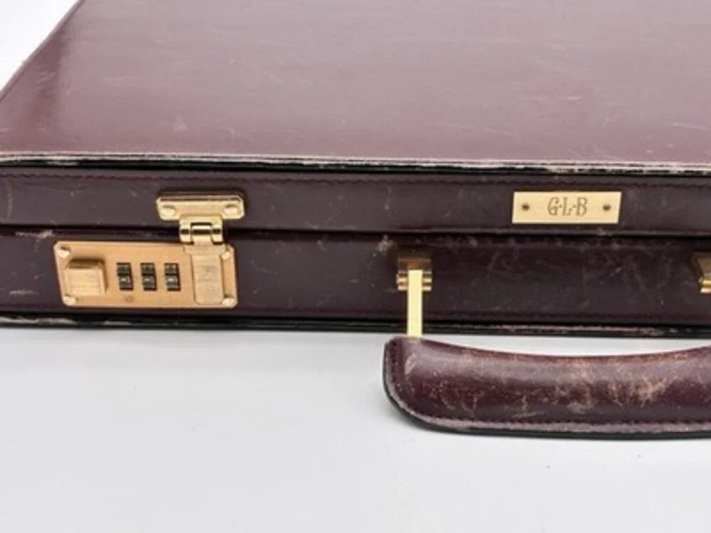 Scully Leather Attache Briefcase Franzen Germany Combo Lock 2100 Outsider